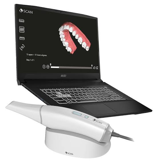 K-SCAN intraoral scanner with laptop